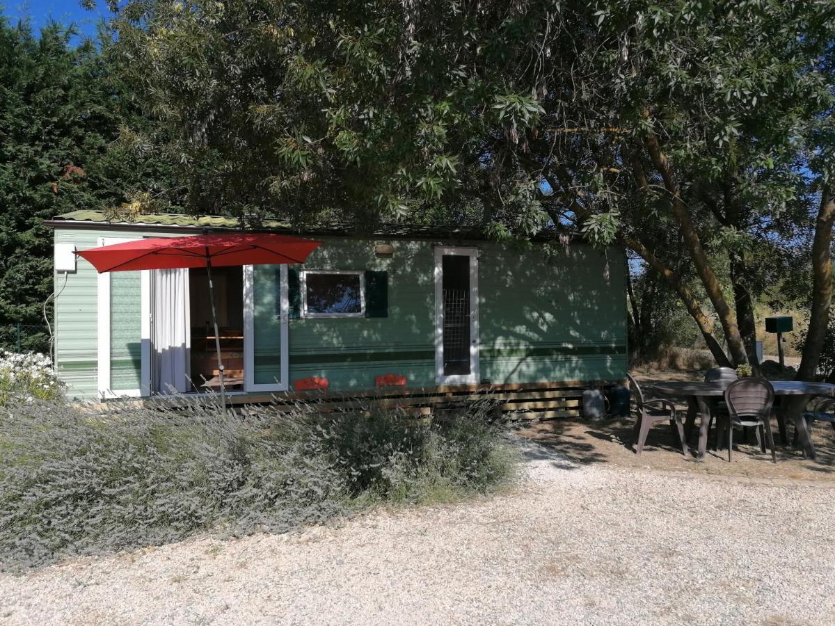 Bungalow Chez Gilly Boisset-et-Gaujac Exterior photo